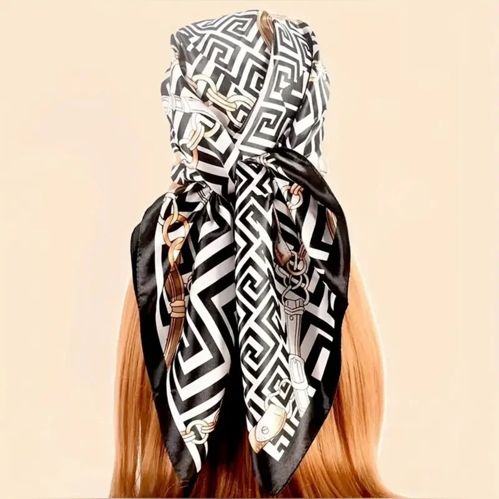 ✨NEW Elegant Black and Gold Patterned Scarf